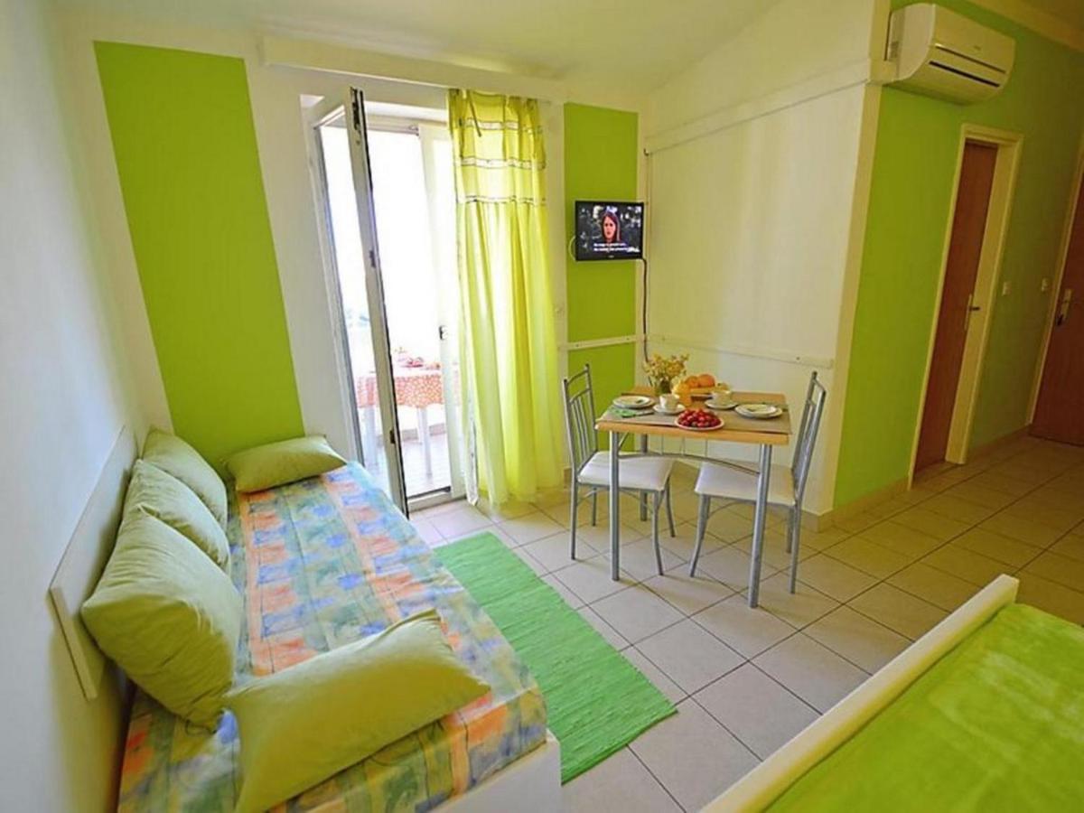 Apartments Zadro ตรีบูนย์ ภายนอก รูปภาพ