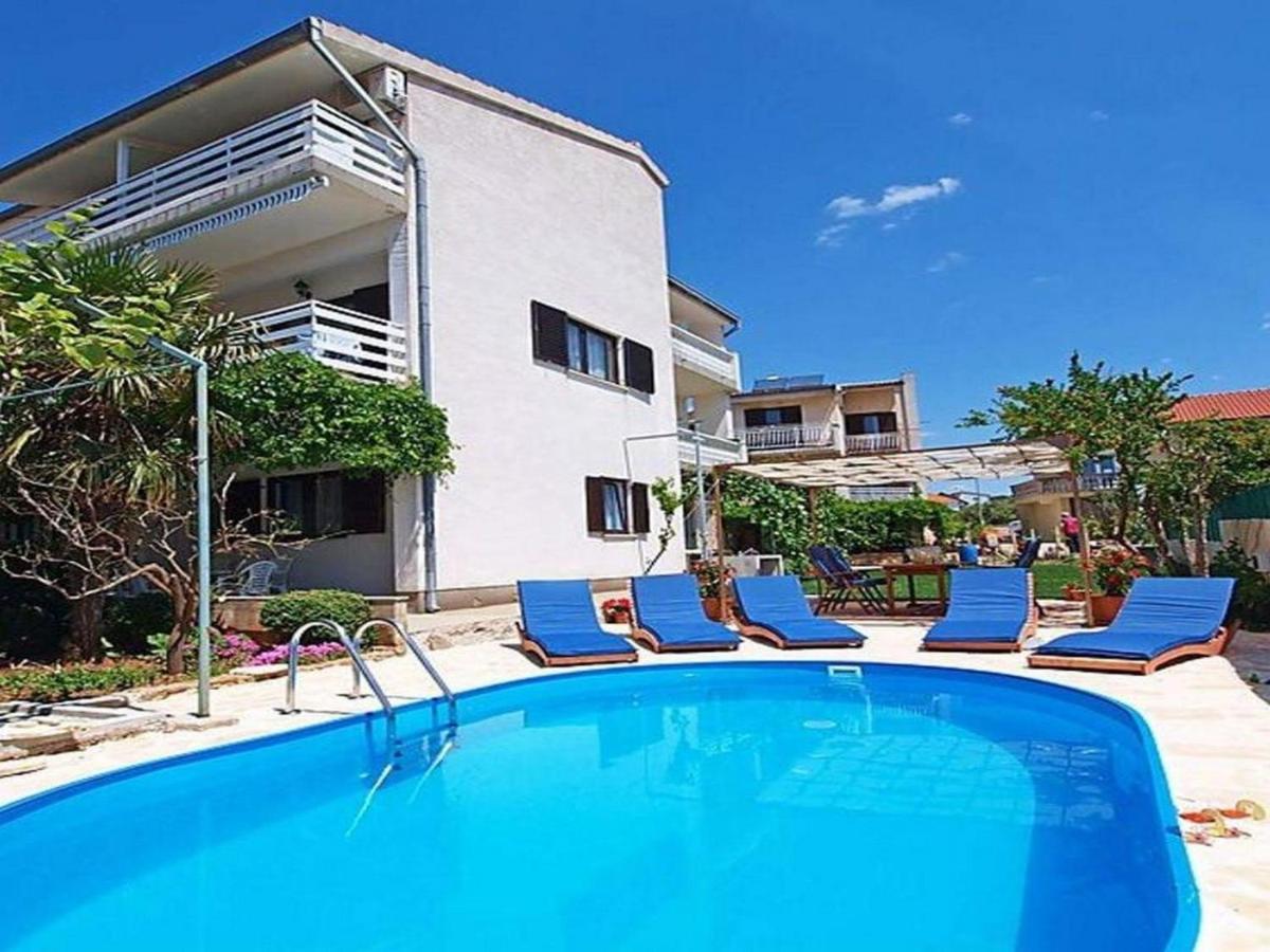 Apartments Zadro ตรีบูนย์ ภายนอก รูปภาพ